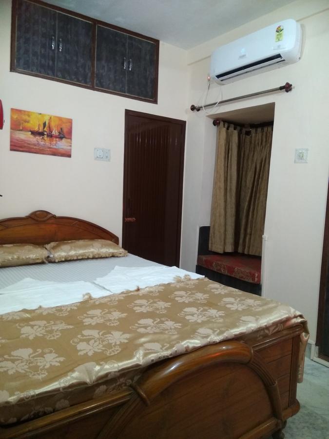 Kollolini Kolkata Bed and Breakfast Eksteriør billede